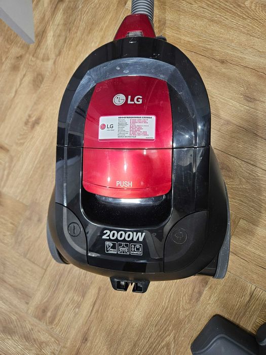Пылесос LG  VC5320 б.у. срочно торг