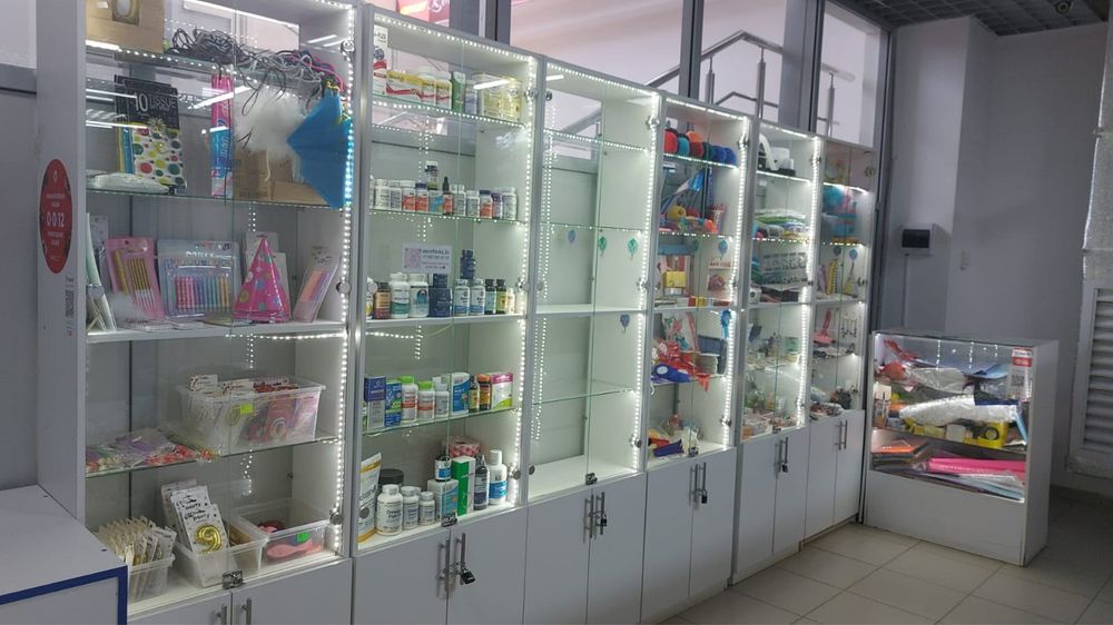 Продам витрины в хорошем состояний