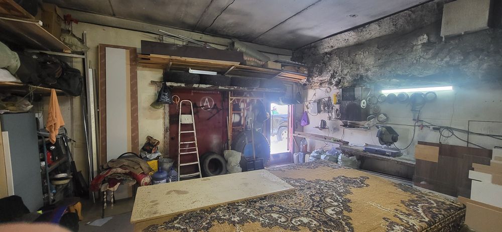 Гараж большой цех