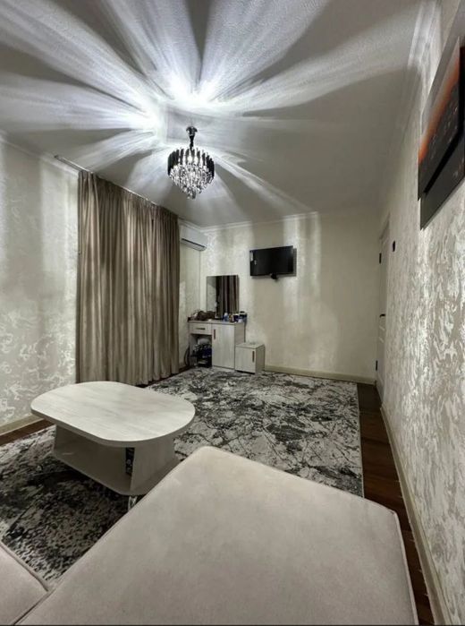 Олмазорский район, рядом с рынком Чорсу сдаётся 2-комнатная квартира
О