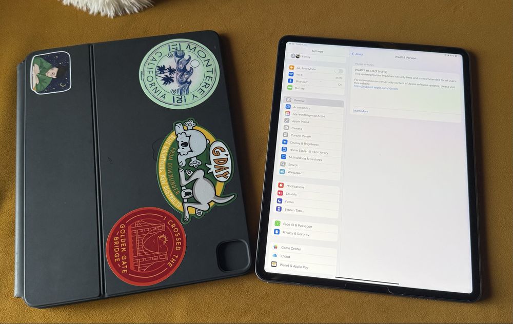 Продам Ipad Pro 12,9 M2 256gb + Smart Keyboard Apple