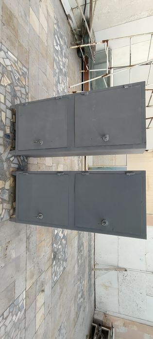 Продаются сейфы.