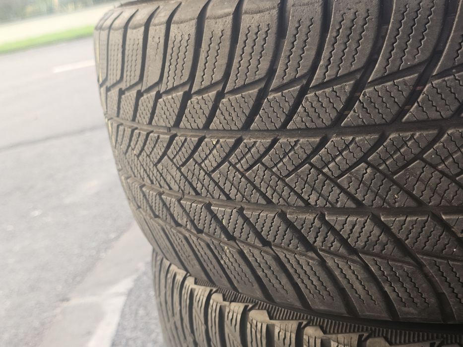 4x Anvelope Iarna 215/55 R18 - 2x Michelin Pilot Alpin 5 + 2x Bridgestone - DOT 2020 / 2022 - Profil 6-7mm