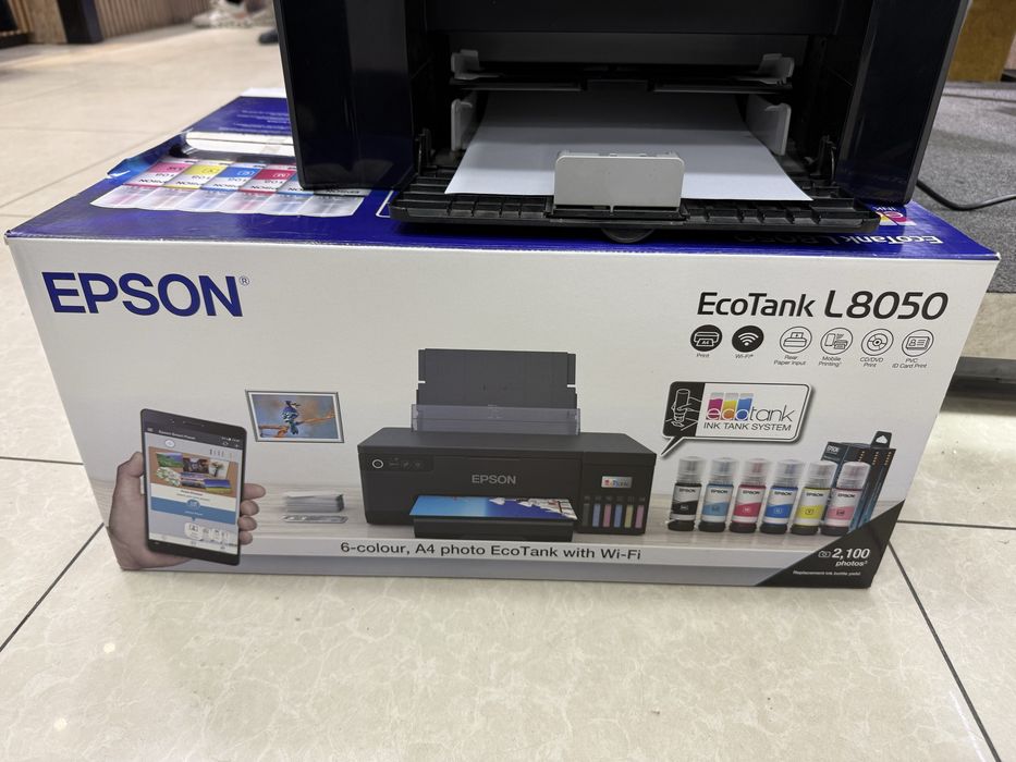 Epson L8050 printer svetnoy