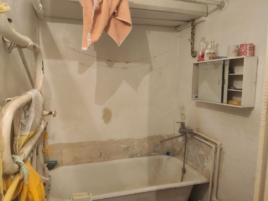 Продам 1к р-н УЮТ 2/5