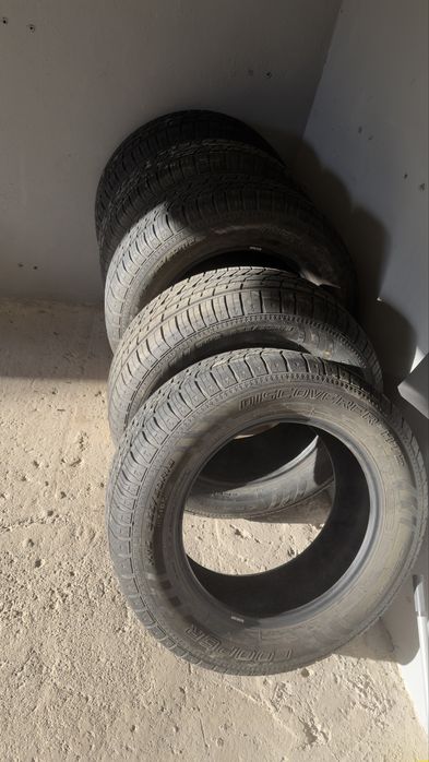 Продам комлект шин (5 штук) 265/60 R18
