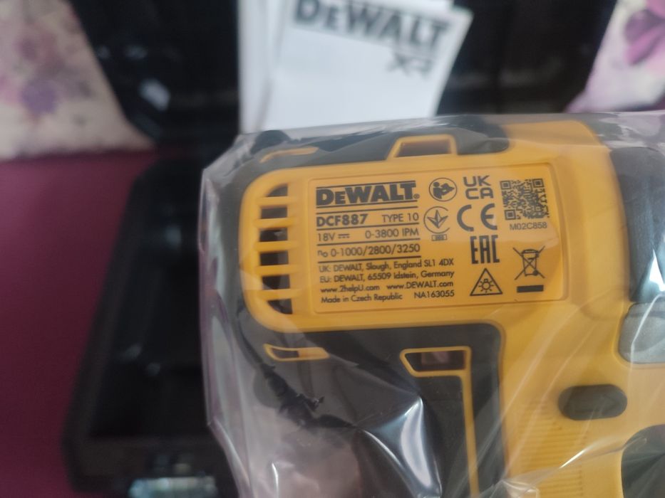 DeWALT DCK266P2 цени в описанието