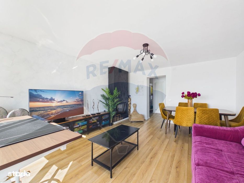 Apartament cu 3 camere de vanzare, Zona Unirii