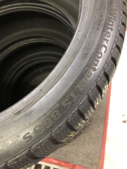 Гуми 225/40/19 Зимни 4 бр Continental Dot 2020