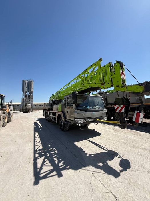 Avtokran Zoomlion 35 tonna