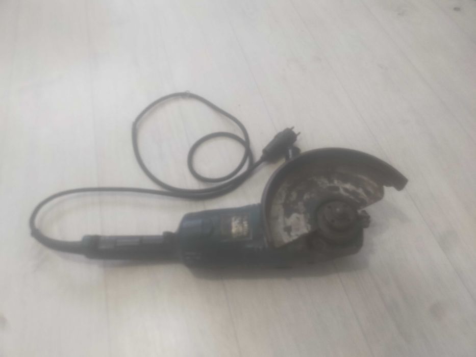 Болгарка маккита 230