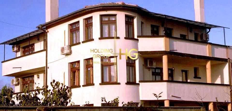 Продава се Хотел в Варна, м-т Боровец - юг - 700 кв.м за 1215 €/кв.м - Снимка #2