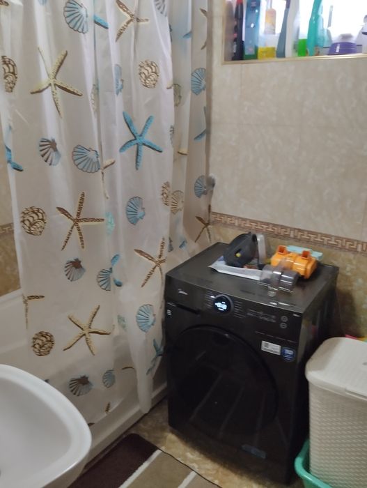 Сдаю квартиру в аренду на долгий срок, желательно иностранцы.