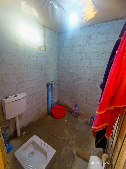 Оила учун 2 хона уй ижарага.