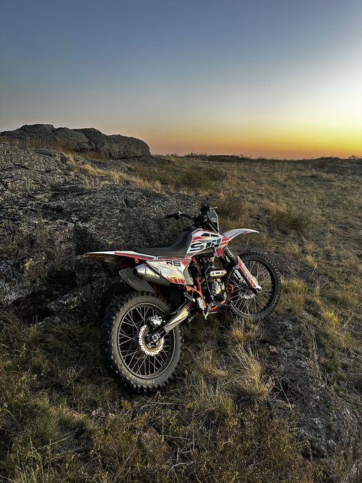 Эндуро 250 кубов
