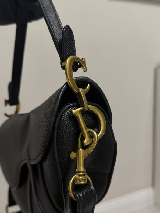 Продам сумку Dior