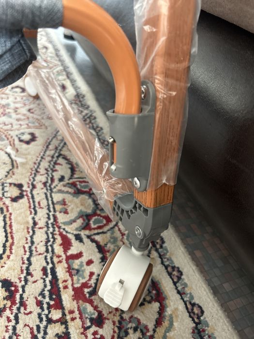 Манеж кровать продам