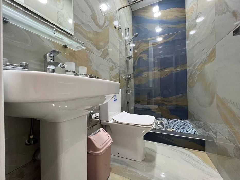 Срочно сдам 3 ком/4/9 на Паркентском Ор-р Циалковская