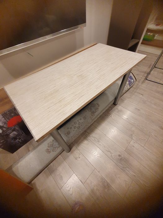 Продам кухонный стол