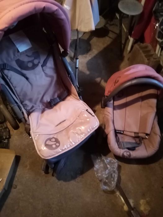 Бебешка количка Lorelli