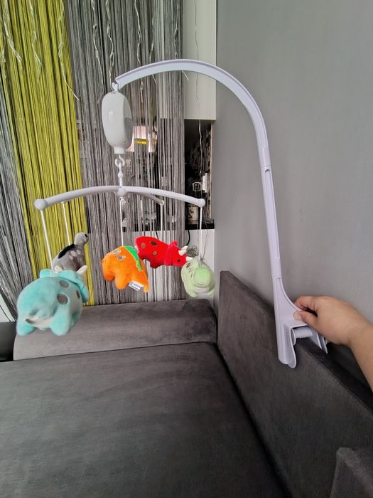 Музикална играчка за легло