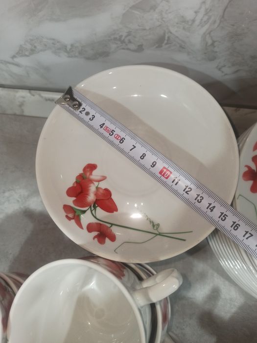 Продам сервиз на 12 персон