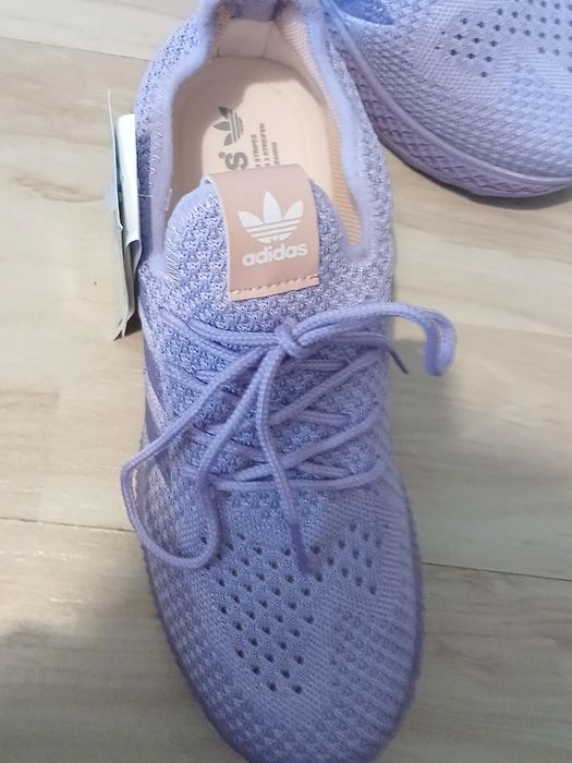 Маратонки ADIDAS ШОК Цена