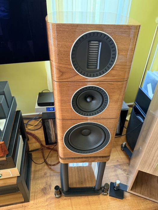 Boxe Wharfedale Elysian 2 Walnut + Standuri Originale