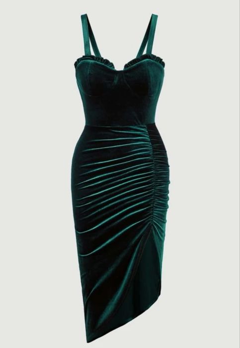 Елегантна зелена рокля