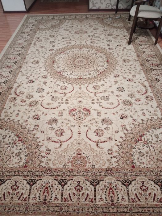 Продам натуральный ковер 2,5*4