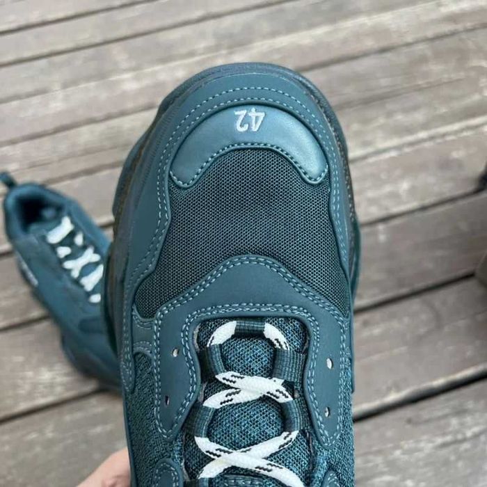 Balenciaga Triple S - Dark Grey/Dark Green/Grey
