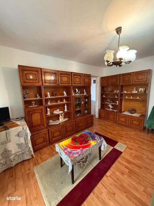 Apartament cu 2 camere, 45 mp, balcon inchis, pozitie excelenta, Craio — fotografia 3