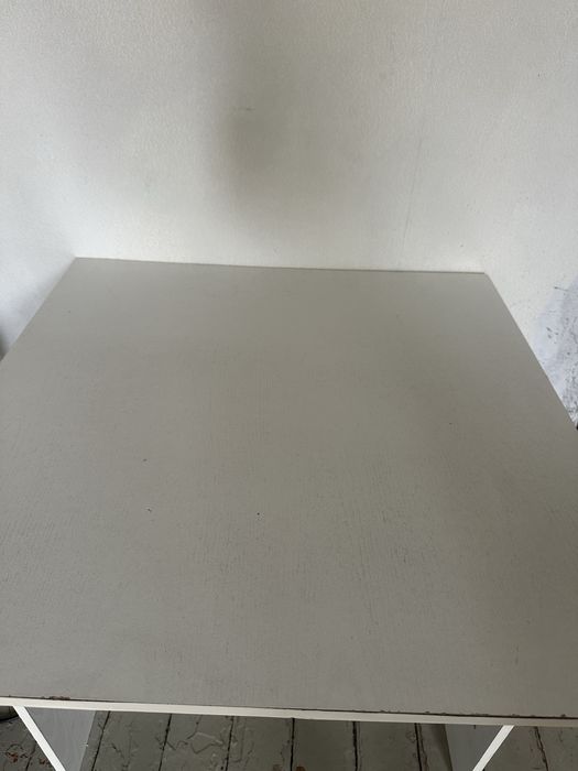 Детский писменный столик