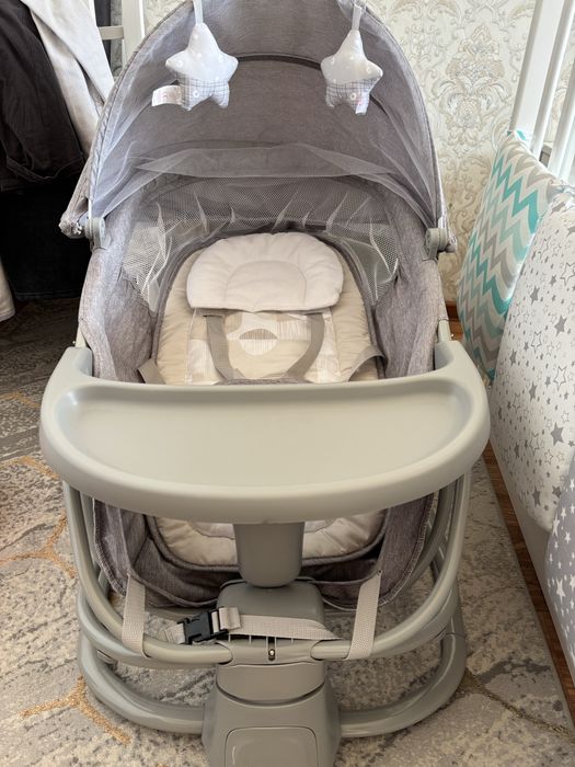 Продаётся детский шезлонг Mastela