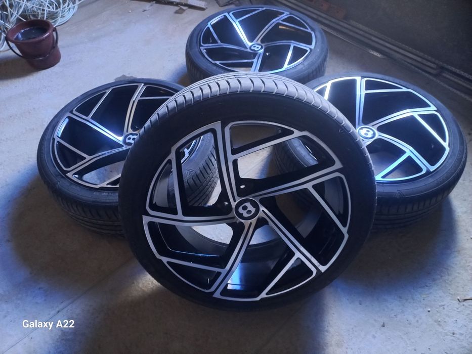 Диска баллон сотилади R20