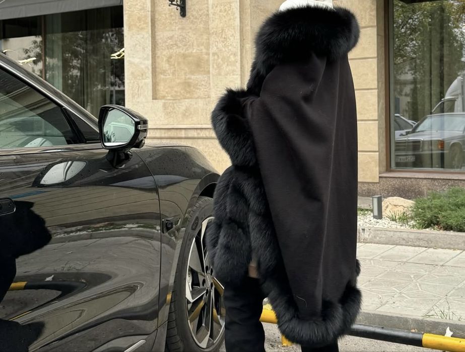 Кашемированное пончо