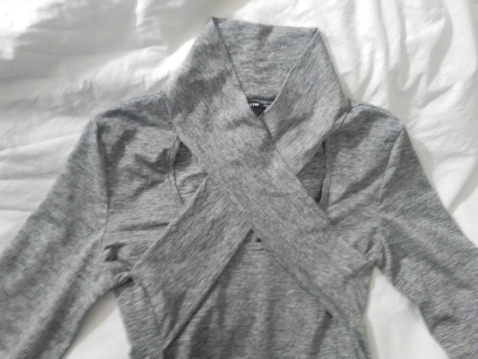 Интересни-маркова блуза, пола и луксозни чорапи с диамантено сърце