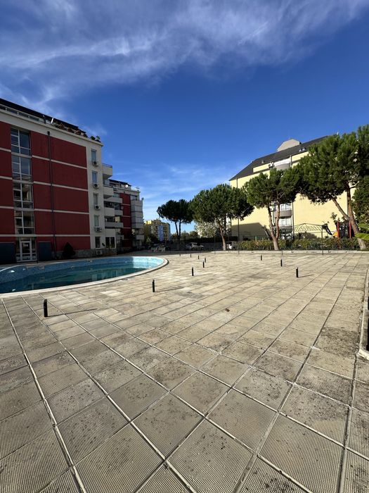 Едностаен - Слънчев бряг, център