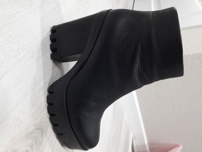 Продам сапоги весна-осень