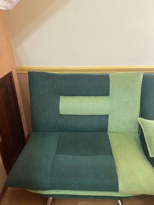 Мягкий уголок .