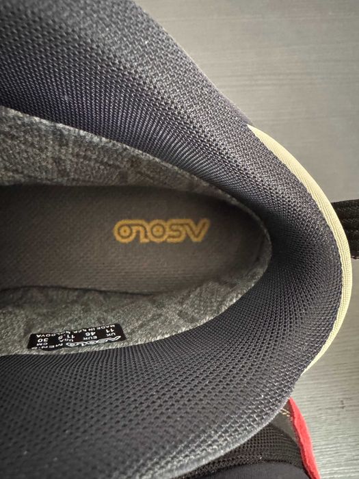 bocanci de trekking noi Asolo Fugitive GTX