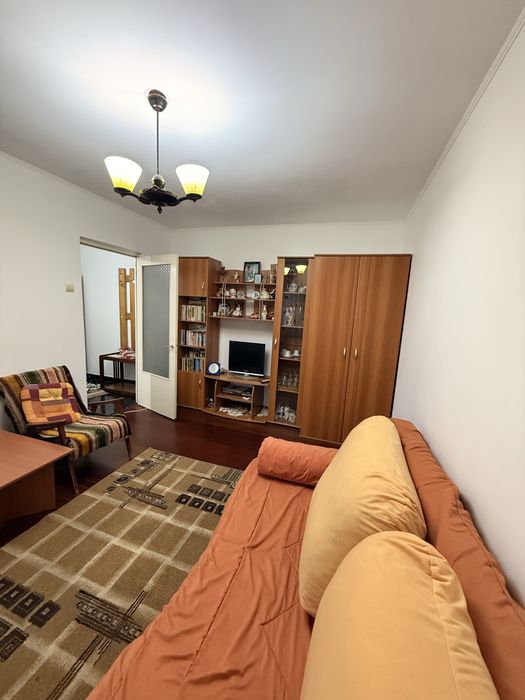 Se inchiriaza garsoniera in Rm Valcea, nord