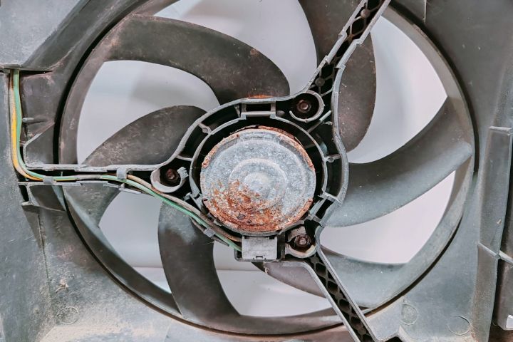 Electroventilatoare Racire  cu Suport 8240177M49 / 9639525380 Peugeot