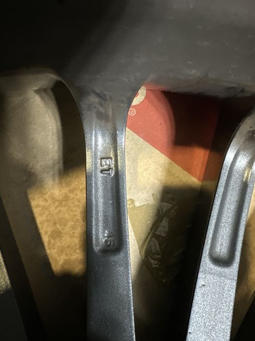 Vand sau achimb jante MAK