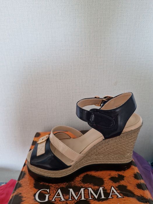 Продам обувь 38 размер