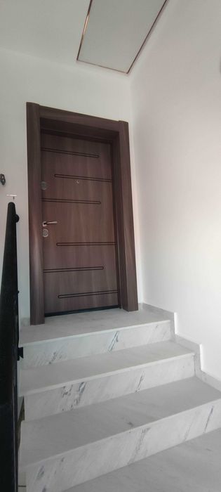 Продава се Тристаен апартамент в Асеновград - 135 кв.м за 919 €/кв.м - Снимка #10