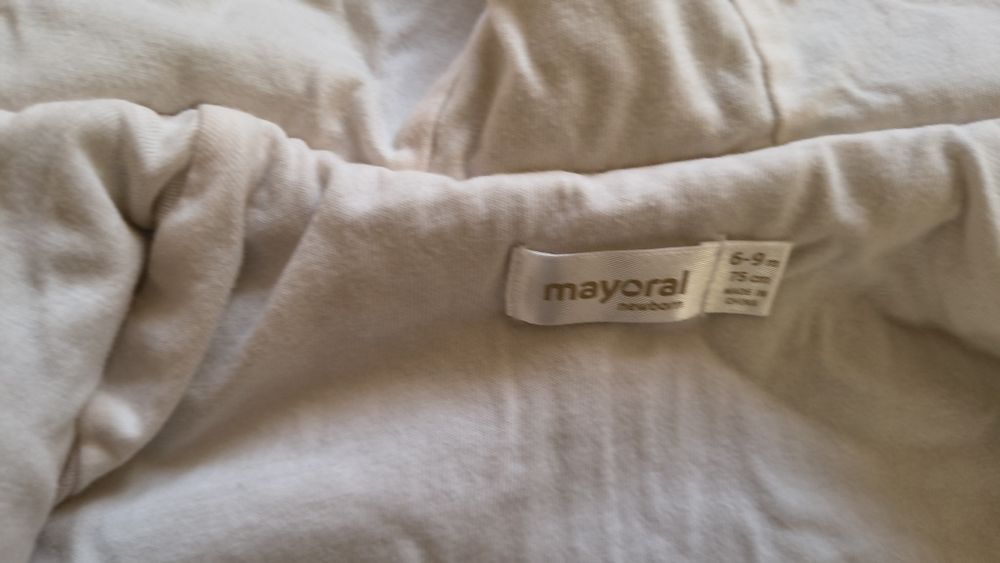 Яке mayoral  размер 6-9 месеца