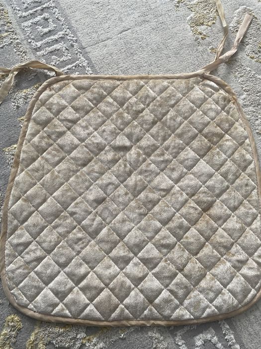 Чехлы на стулья 4 штуки