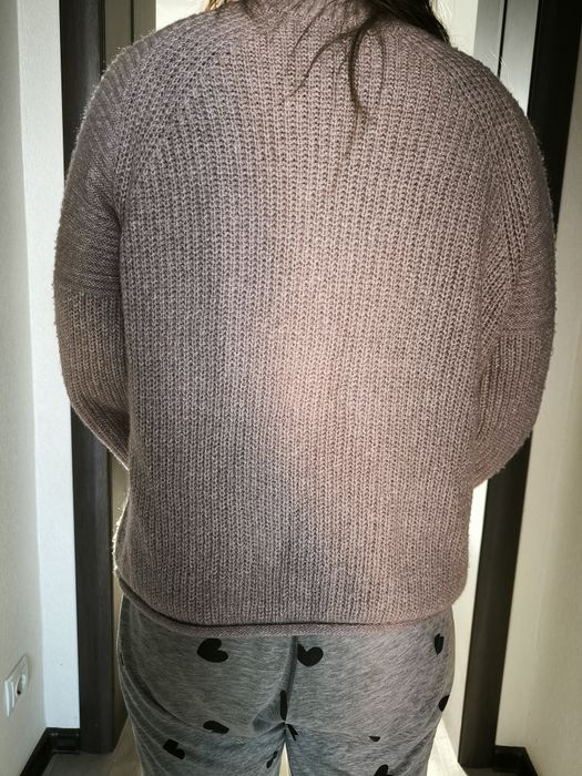 Продам вязаные кофты