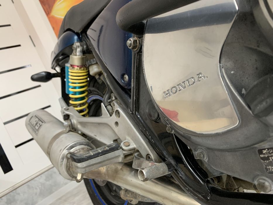 Продается мотоцикл хонда сб 400 супер четвёрка